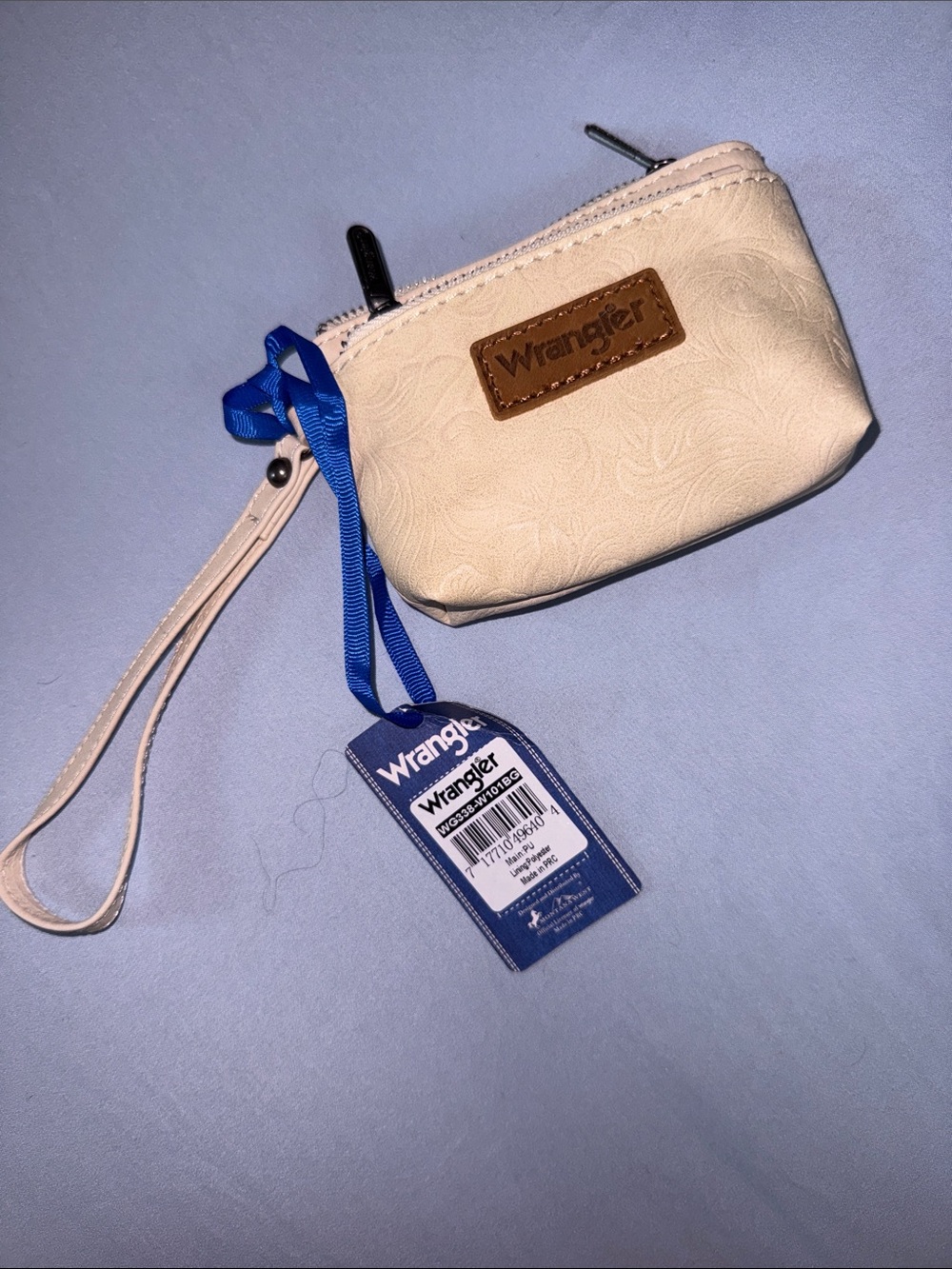 Wrangler Cream Wristlet with Embossed Detail and Brown Logo Patch